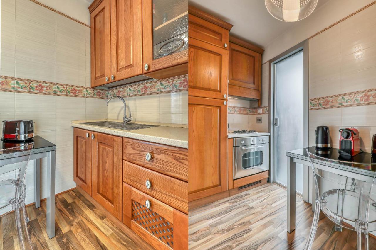 Appartement Atrhome Penthouse Frattina Rome